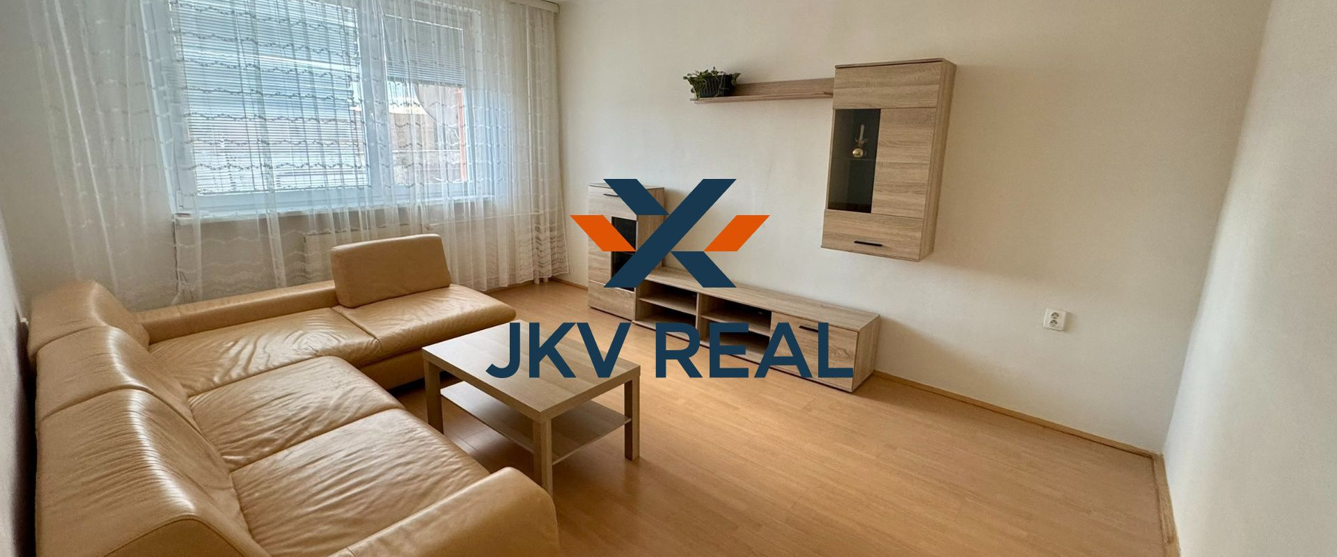 Priestranný 2 izbový byt (56m²) - Slovenský Grob centrum