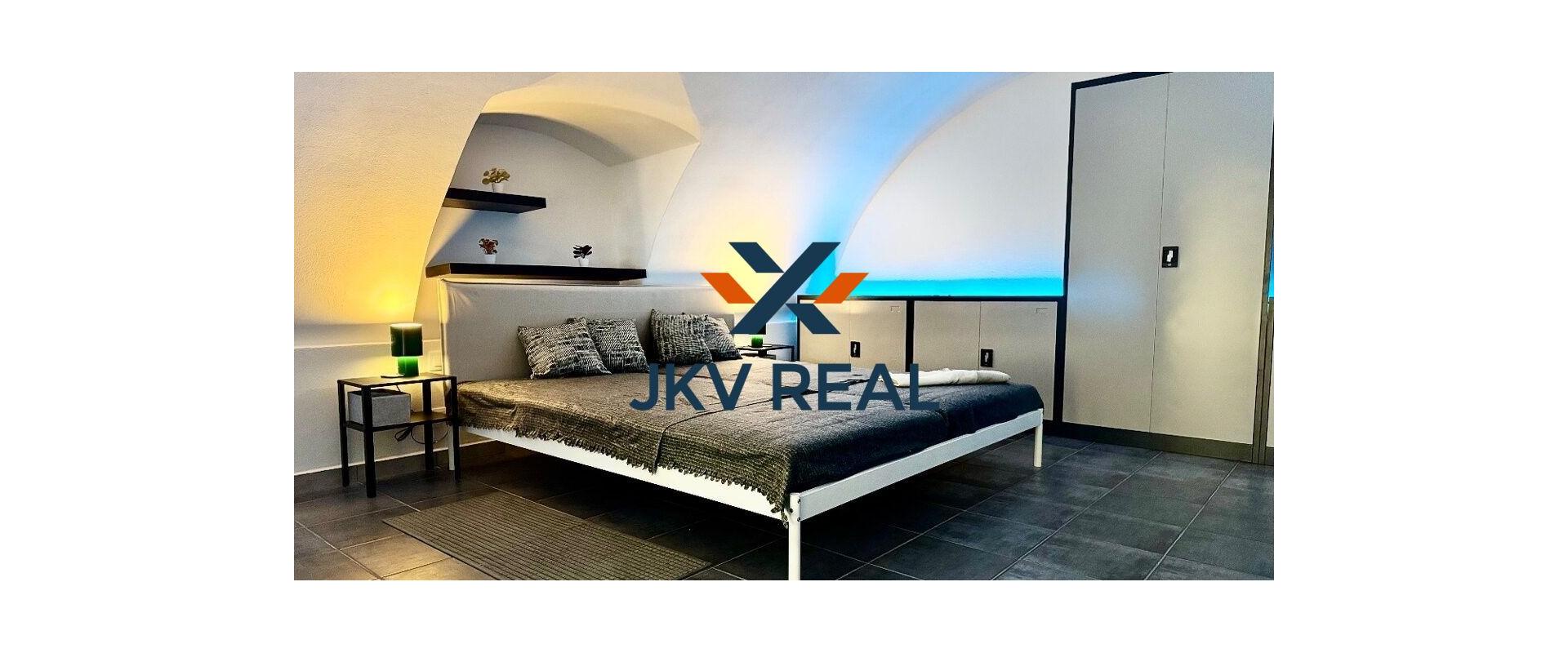 Na prenájom 2 izbový byt v Dunajskej Lužnej