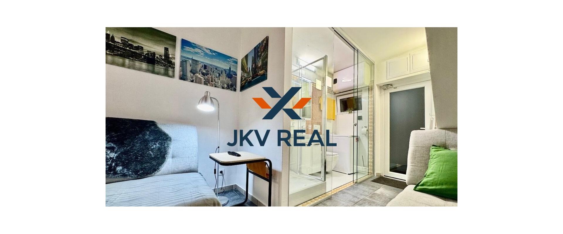 Na prenájom 2 izbový byt v Dunajskej Lužnej