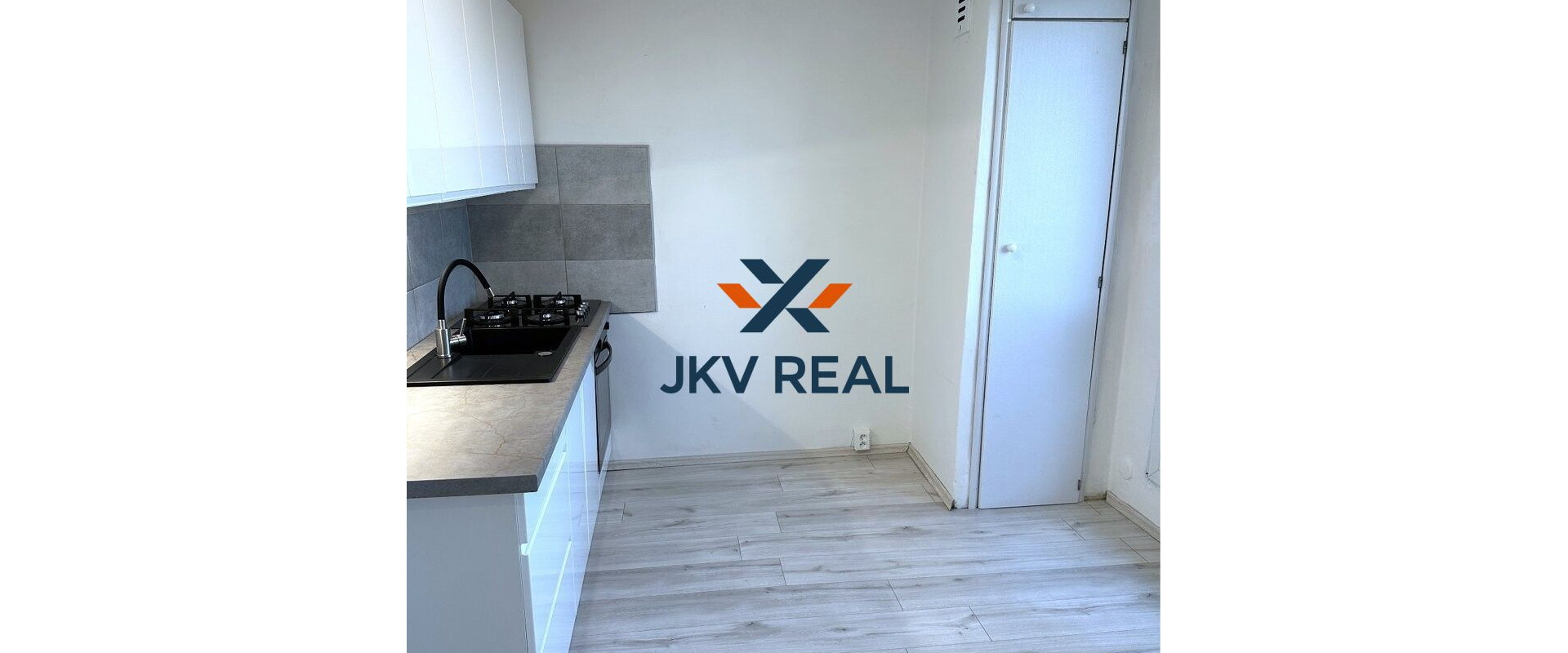 2-izbový tehlový byt s balkónom