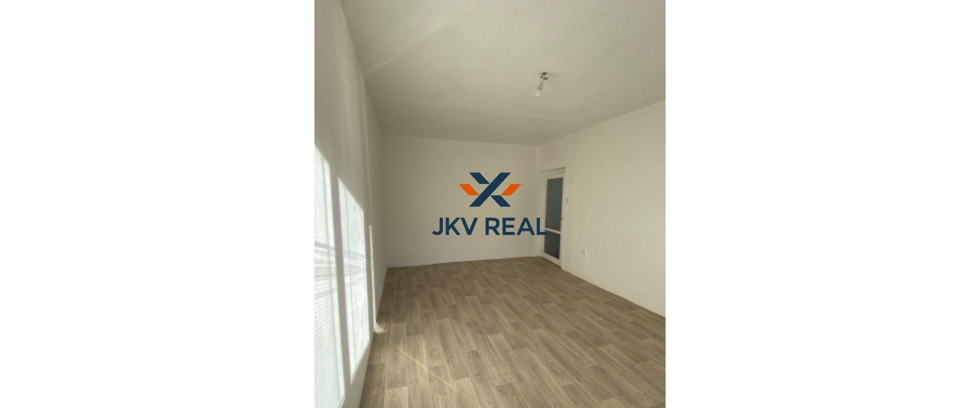 2-izbový tehlový byt s balkónom