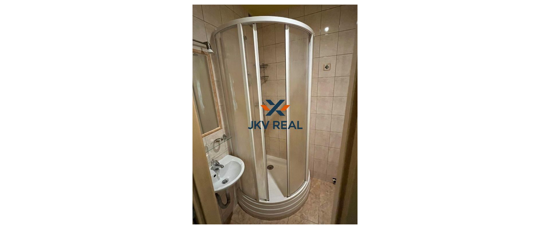 2-izbový tehlový byt s balkónom