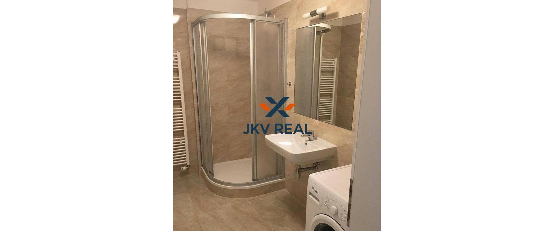 Na predaj charizmatický 2i byt v centre Ružinova.