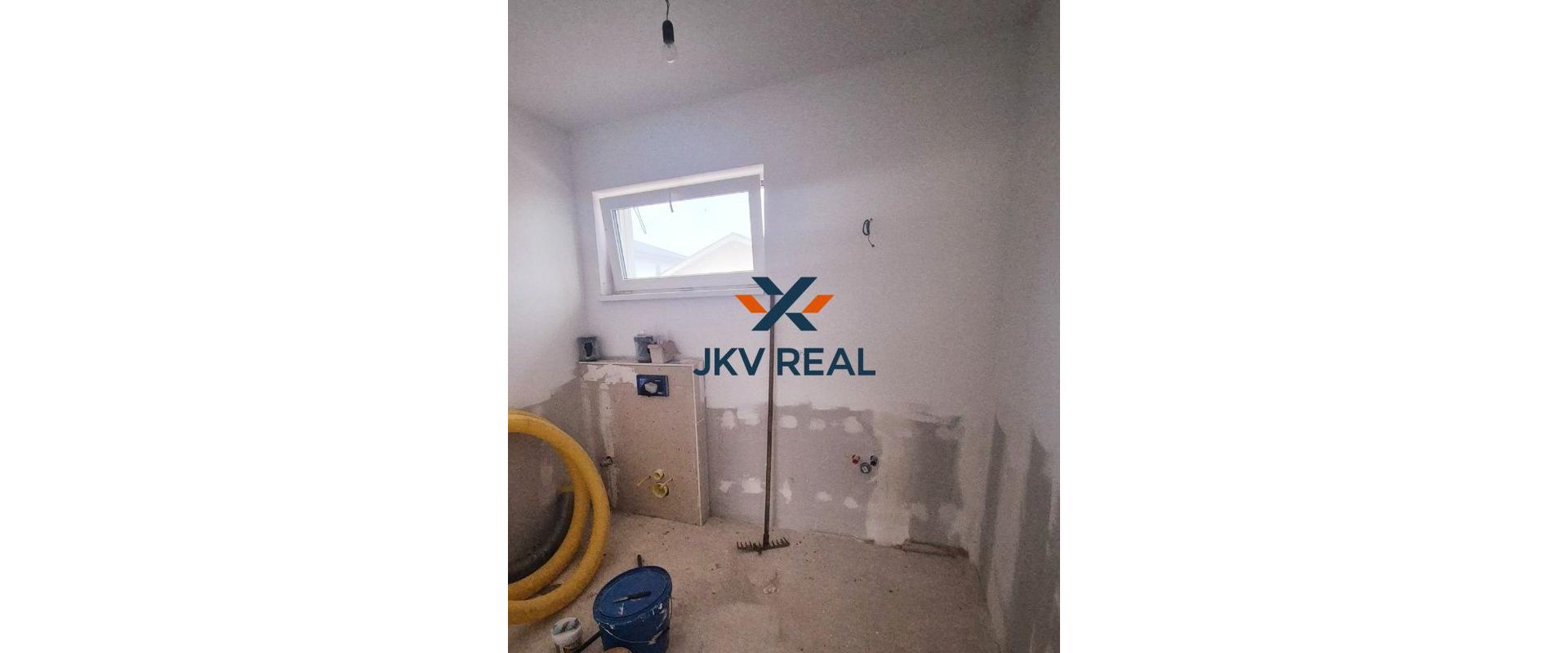 Novostavba 4 izbového rodinného domu v obci Zvončín