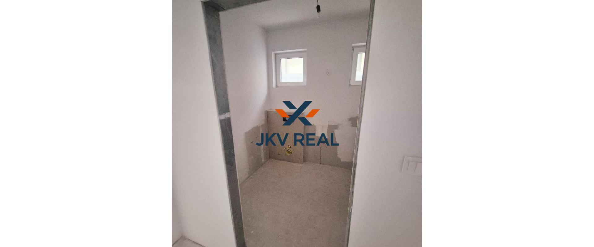 Novostavba 4 izbového rodinného domu v obci Zvončín