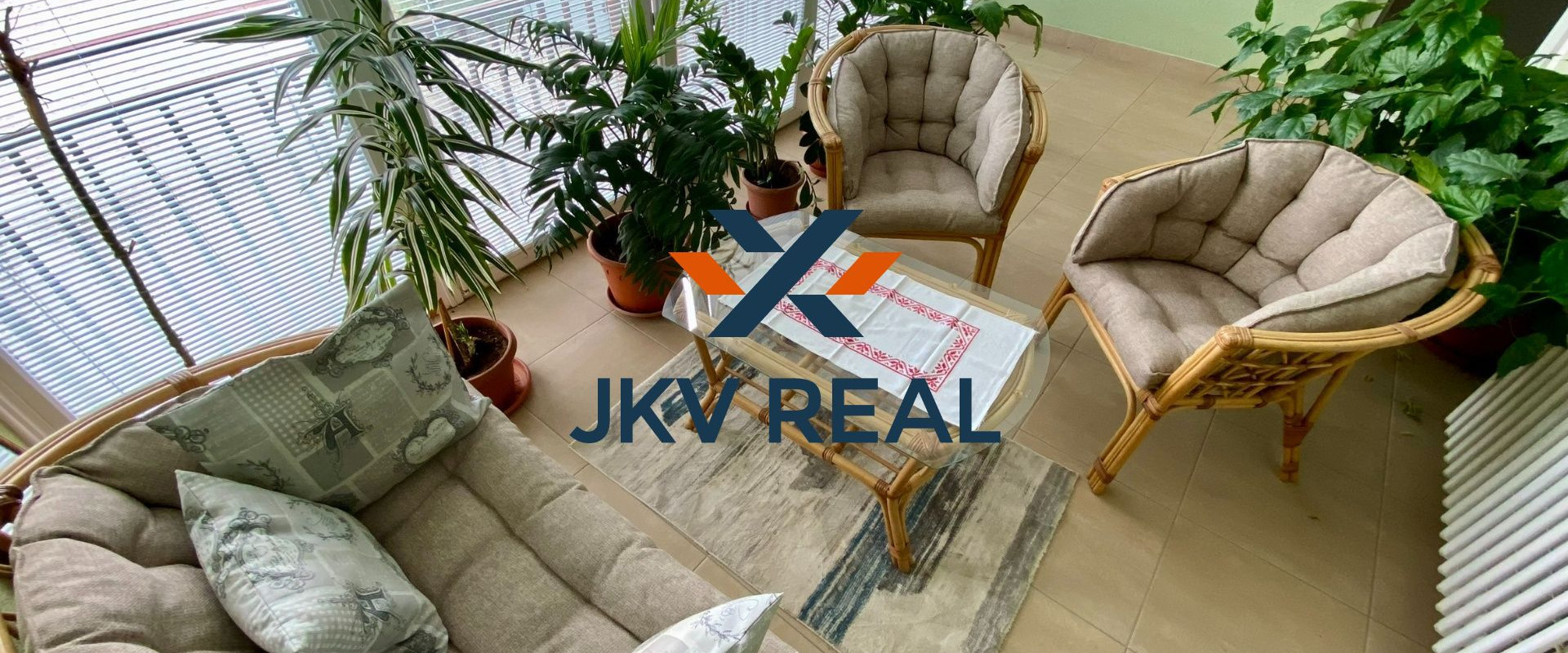 REZERVOVANÉ - RD Tomášov, zimná záhrada, 2x garáž, pozemok 800 m2 celopodpivničený