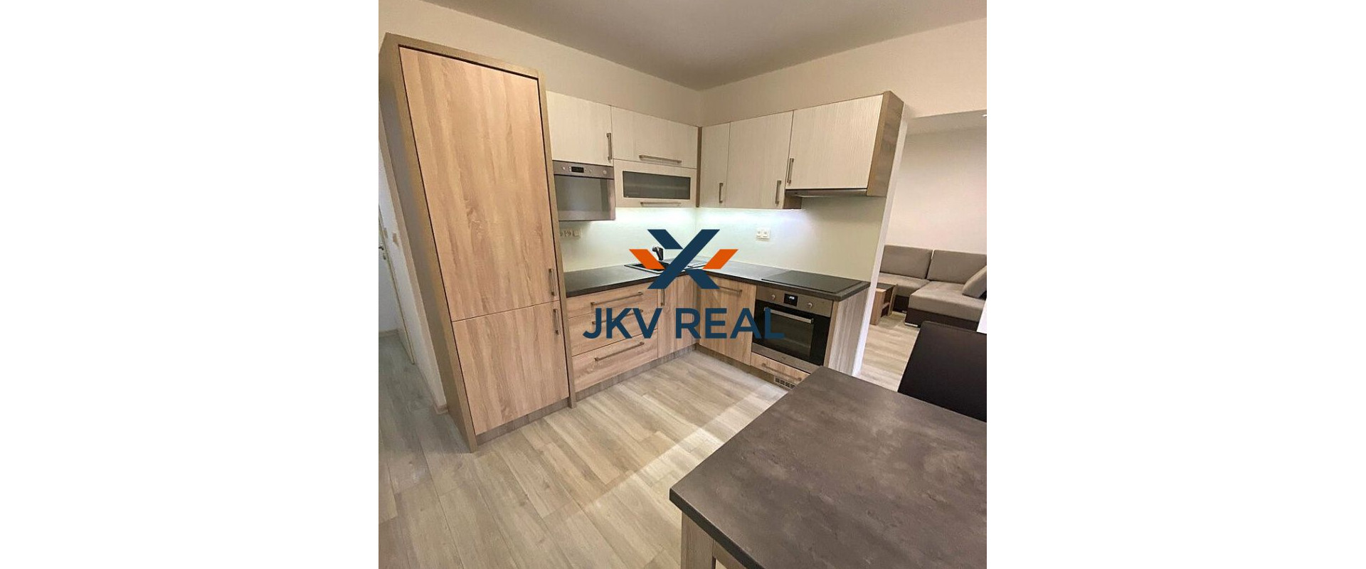 EXKLUZÍVNE ! Predaj 3 izbový byt na ul. Sama Chalupku v Prievidzi