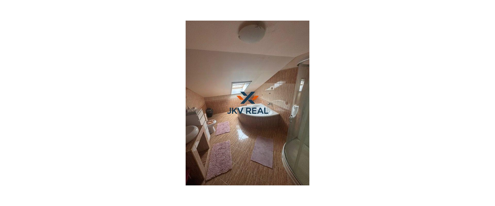 !!! ZNIŽENÁ CENA!!! Na predaj 5-izbový rodinný dom v Šamoríne !!! ZNIŽENÁ CENA!!!