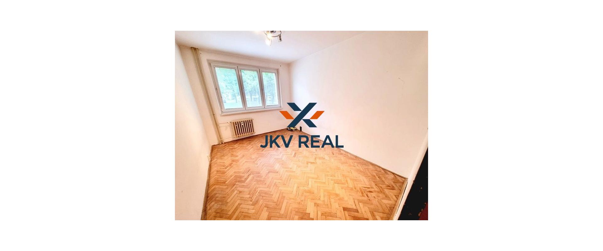 3D OBHLIADKA! NA PREDAJ PÔVODNÝ 3-IZB.BYT RUŽINOV