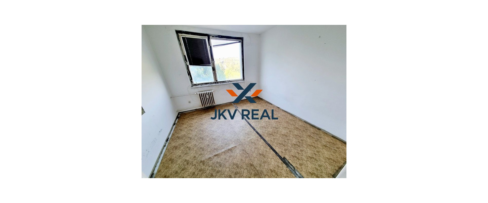 NA PREDAJ 3-IZB.BYT S VEĽKOU LOGGIOU S VÝHĽADOM NA KAMZÍK