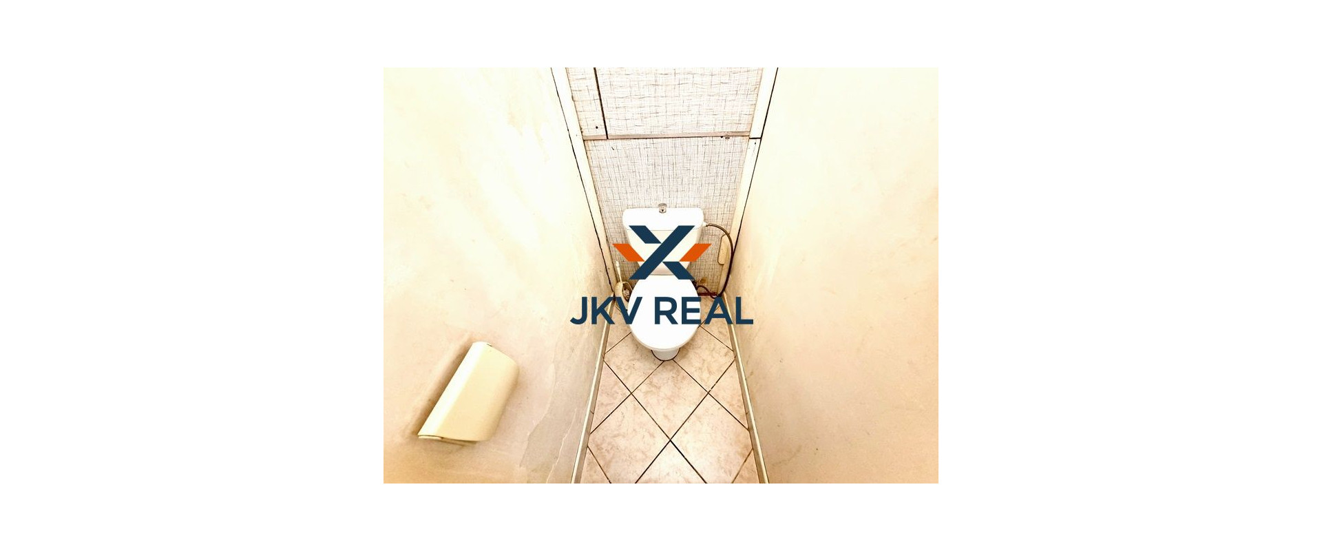 NA PREDAJ 3-IZB.BYT S VEĽKOU LOGGIOU S VÝHĽADOM NA KAMZÍK