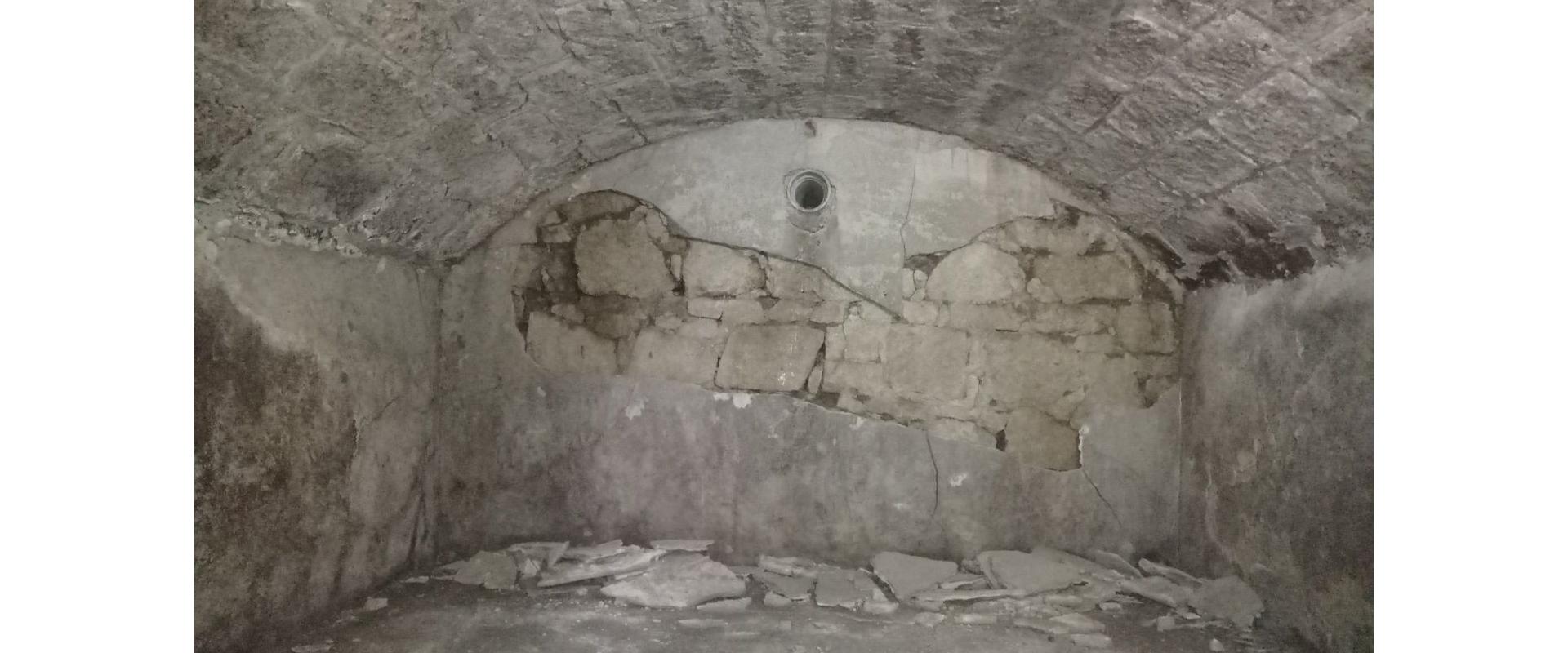 Chata na predaj obklopená zeleňou a pokojom v blízkosti Štiavnických vrchov