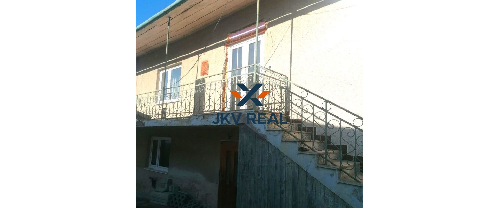 Rodinný dom po čiastočnej rekonštrukcií, Viťaz