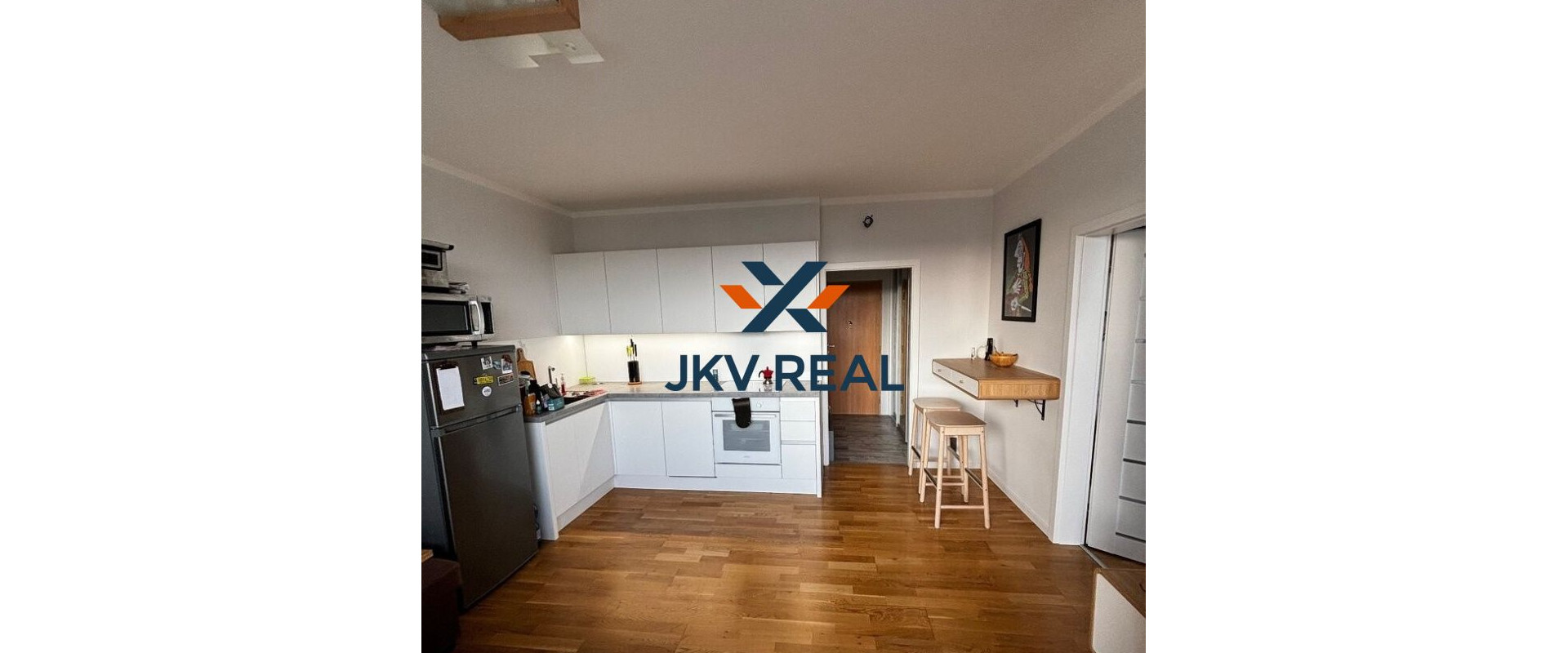 Na prenájom slnečný 2-izbový byt Petržalka