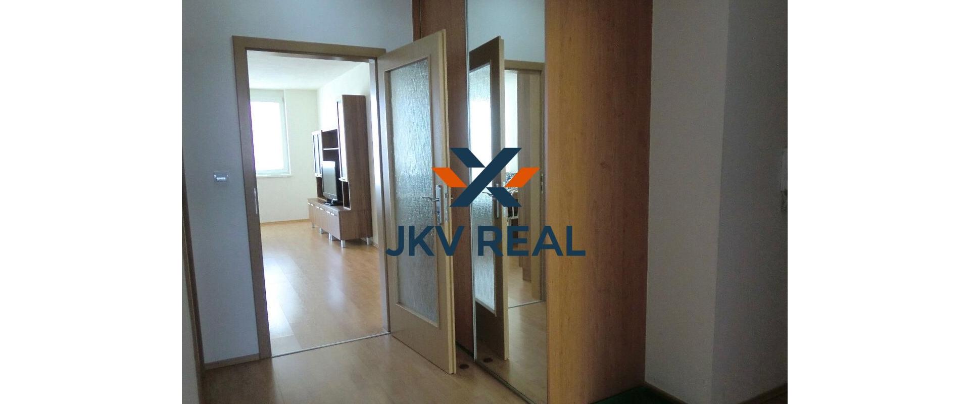 Prenájom 2 izbového bytu - v Bratislave