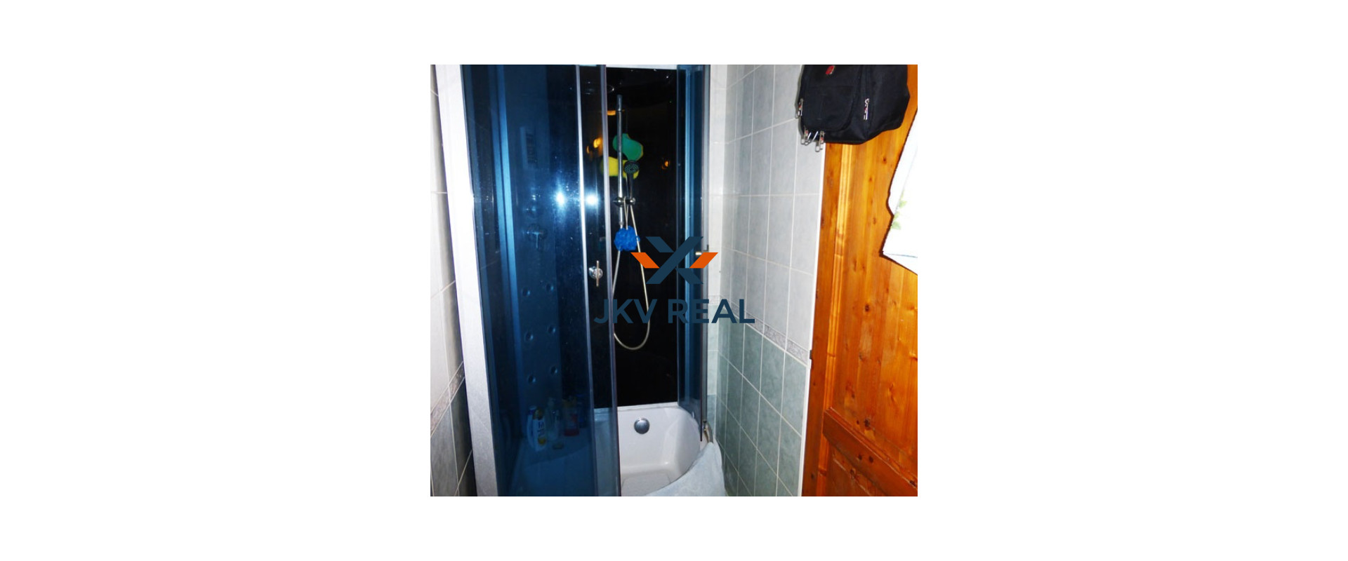 Na predaj slnečná chata 4x izba, časť Ružinov Micherova zatoka