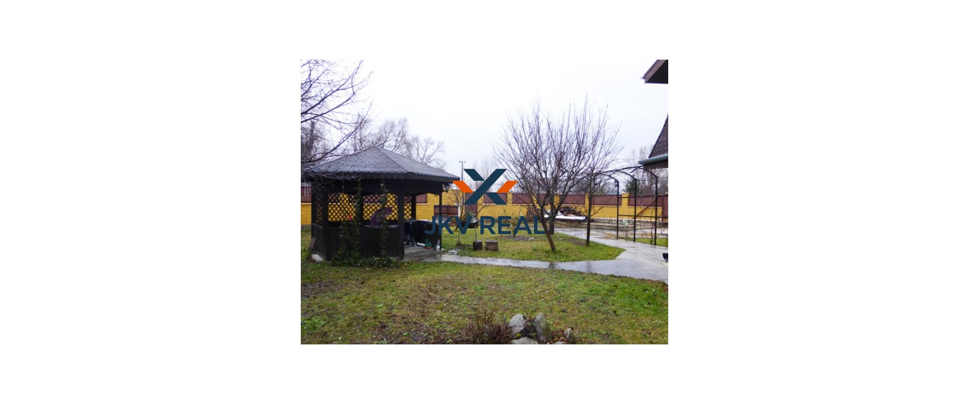 Na predaj slnečná chata 4x izba, časť Ružinov Micherova zatoka