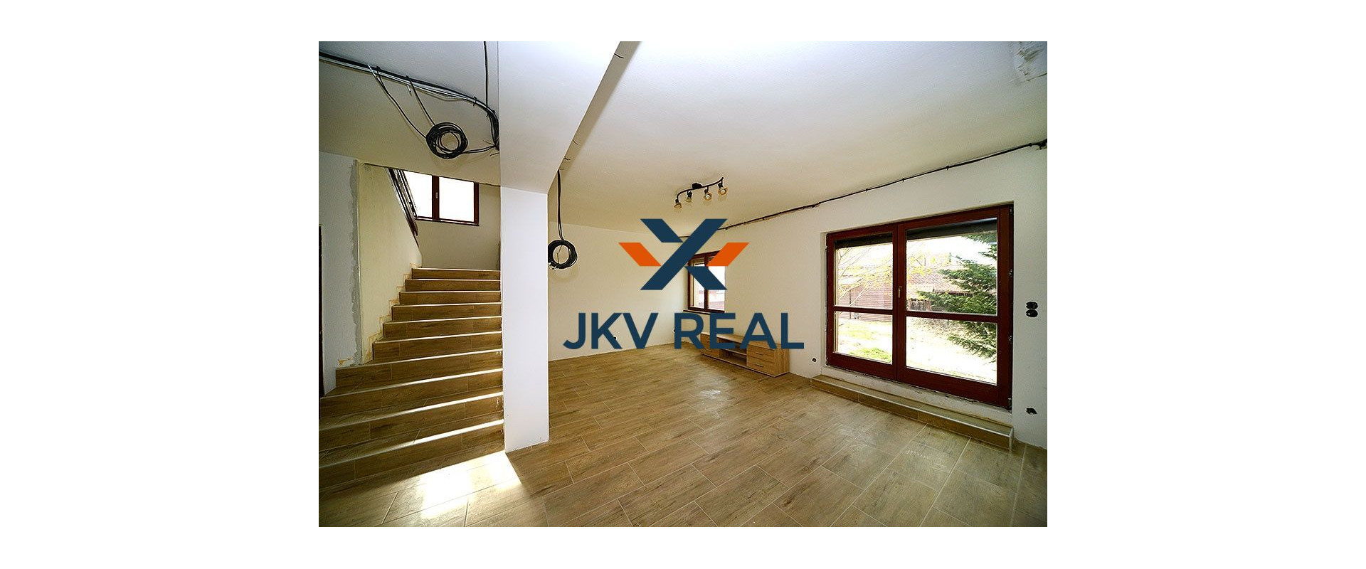 4 izbový rodinný dom s garážou v tichej lokalite