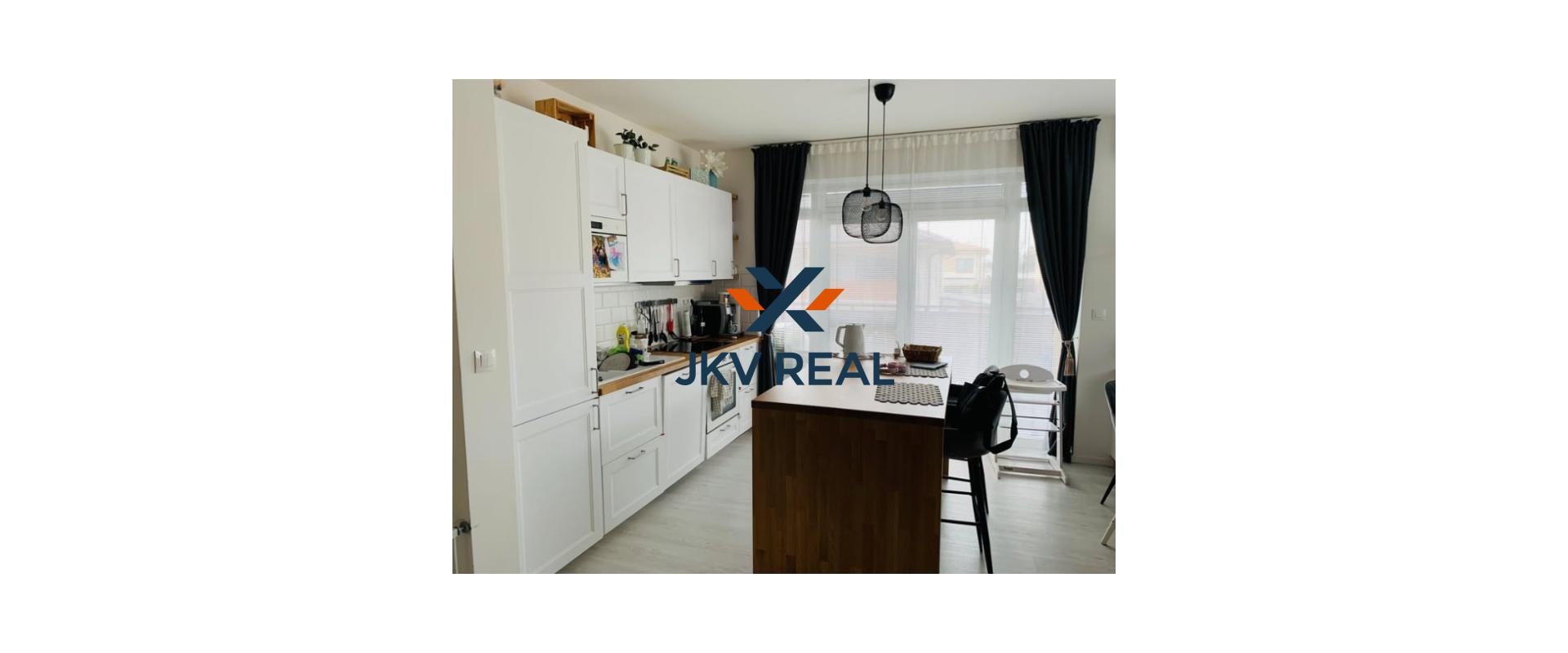 Na predaj 4-izbový byt vo Veľkom Bieli v tichej časti.