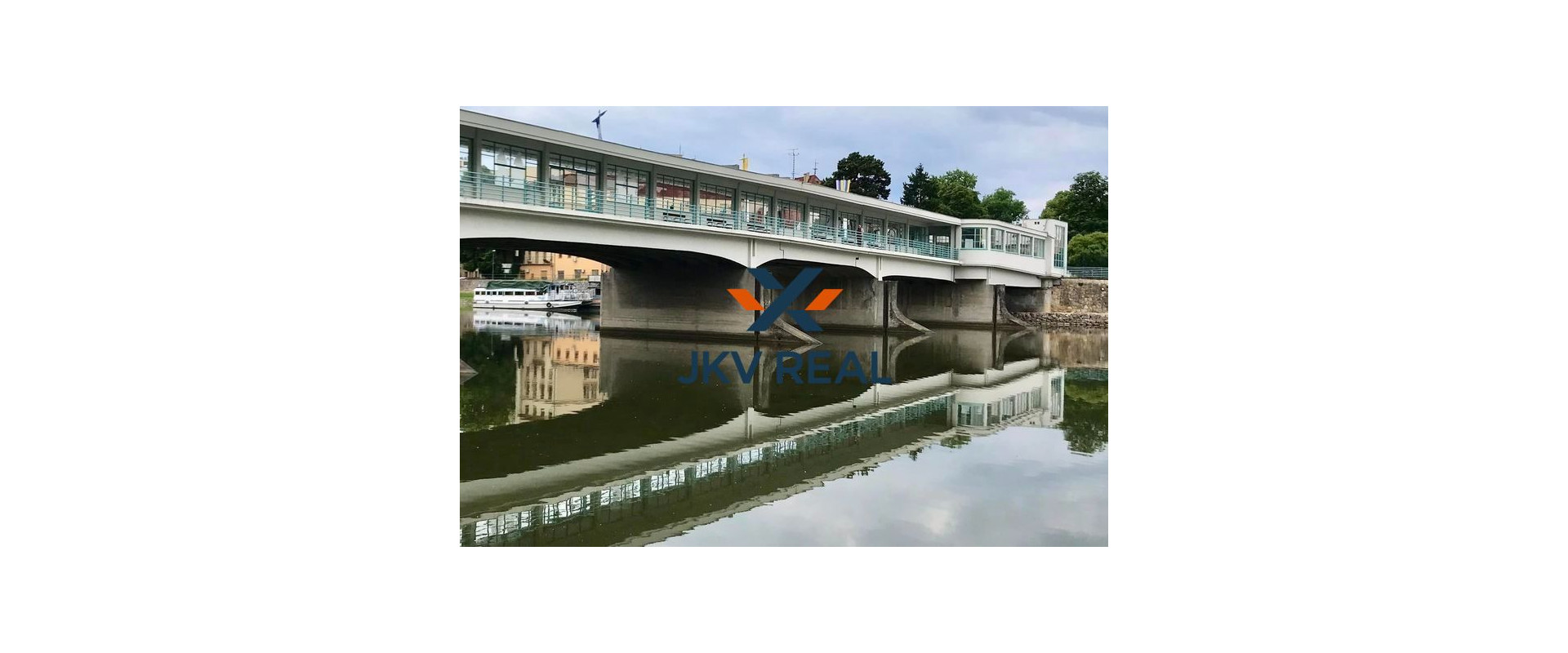 2 - IZBOVÝ BYT 45m PIEŠŤANY S LOGGIOU