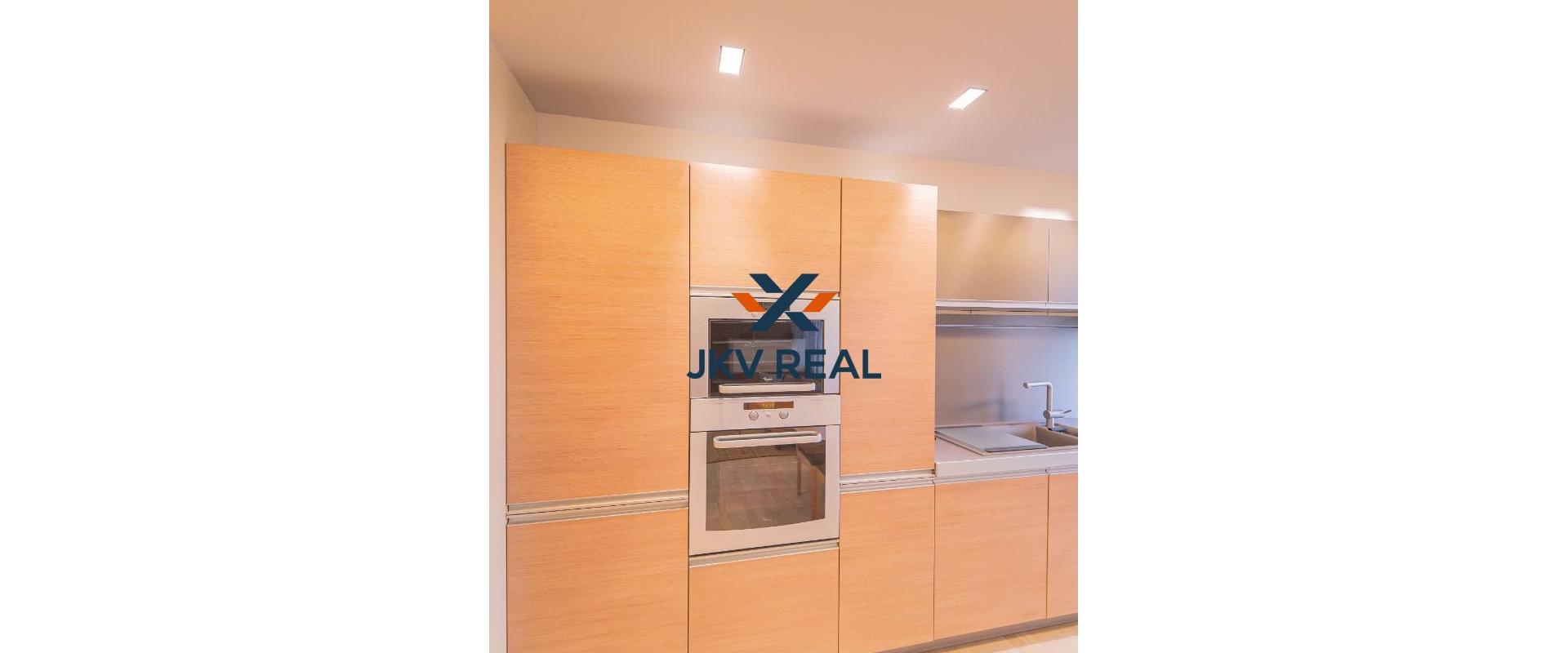 3.IZBOVÝ BYT S LOGIÓU  74m2 V NADŠTANDARDNOM PREVEDENÍ   PIEŠŤANY