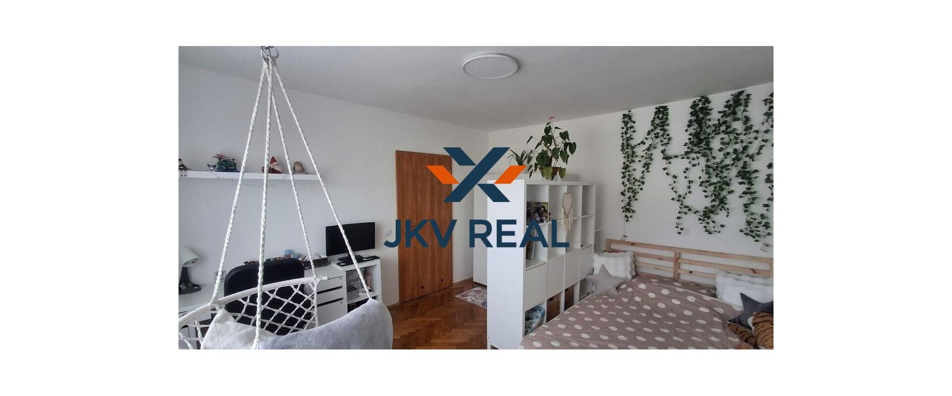 Na predaj 2 izbový byt na Juhu v Trenčíne