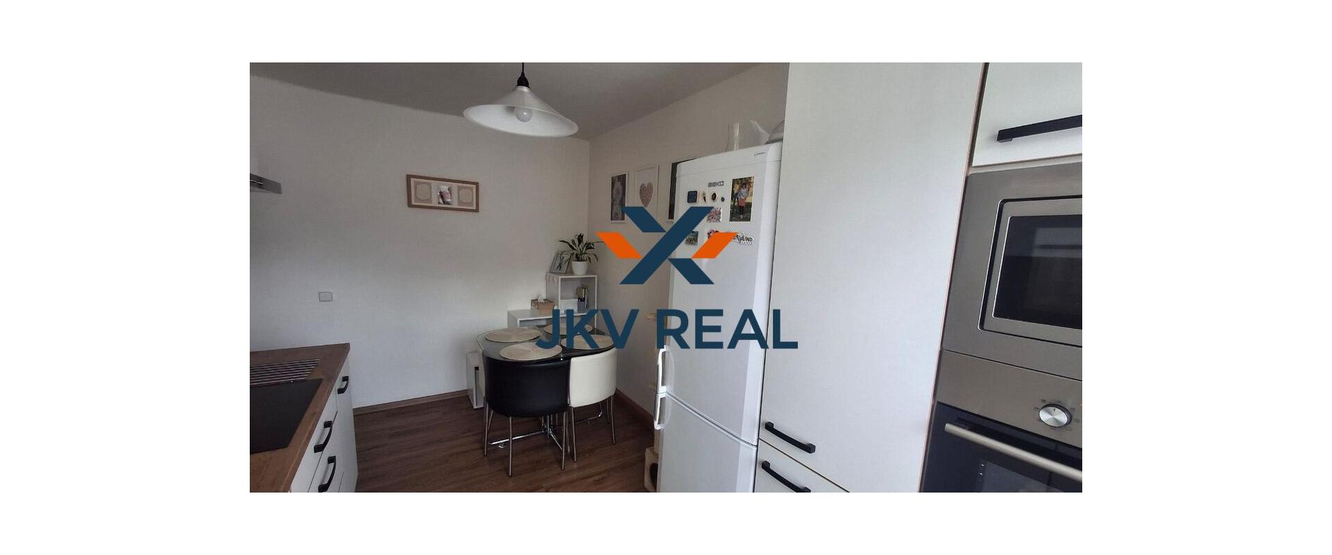 Na predaj 2 izbový byt na Juhu v Trenčíne