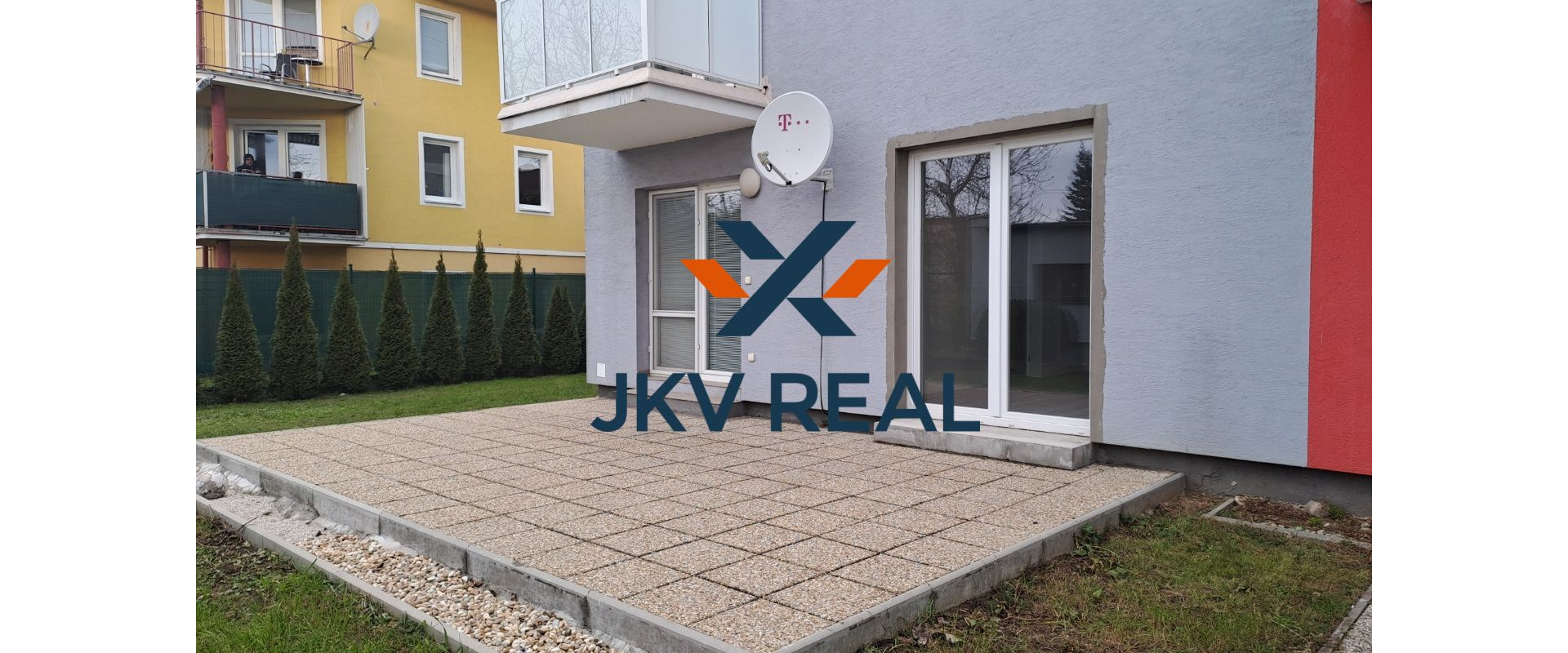 2-izbový , bezbarierový byt s terasou a uzatvoreným dvorom