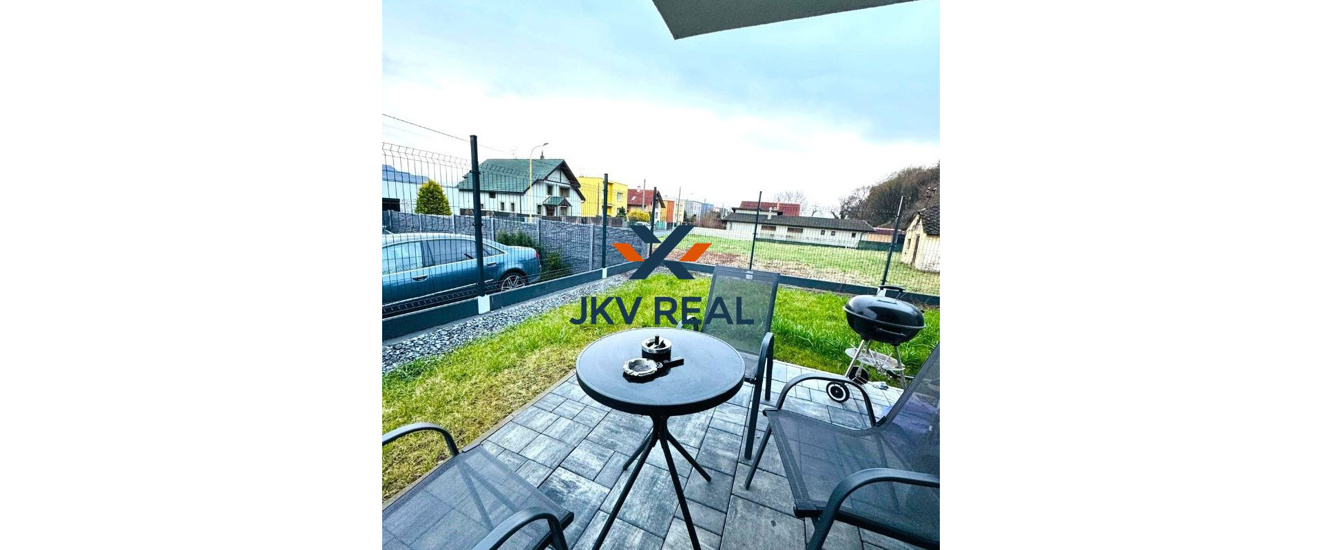 Moderný4 izbový byt so záhradkou