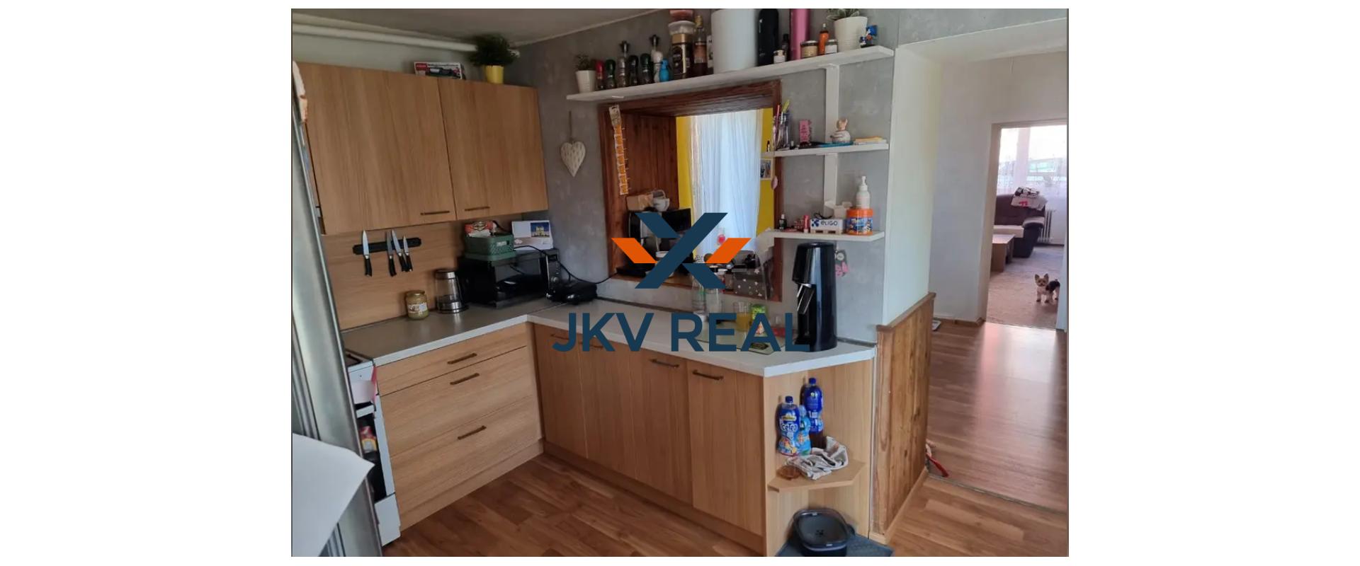 Na predaj priestranný 5-izbový rodinný dom .