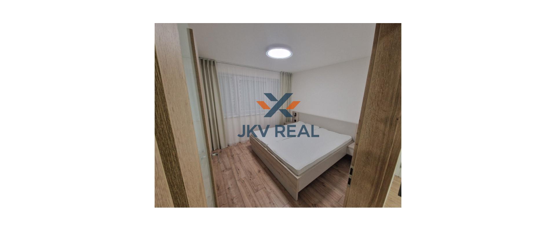 Na prenájom: Kompletne zariadený 2-izbový byt v novostavbe „Pri Synagóge“ – centrum Trnava