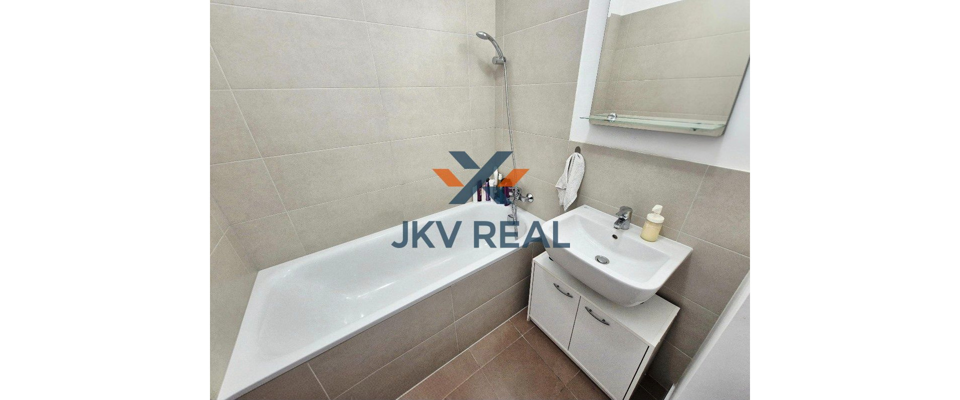 PREDANÝ! 3D OBHLIADKA 2-IZB.BYT S LOGGIOU, PETRŽALKA-SLNEČNICE