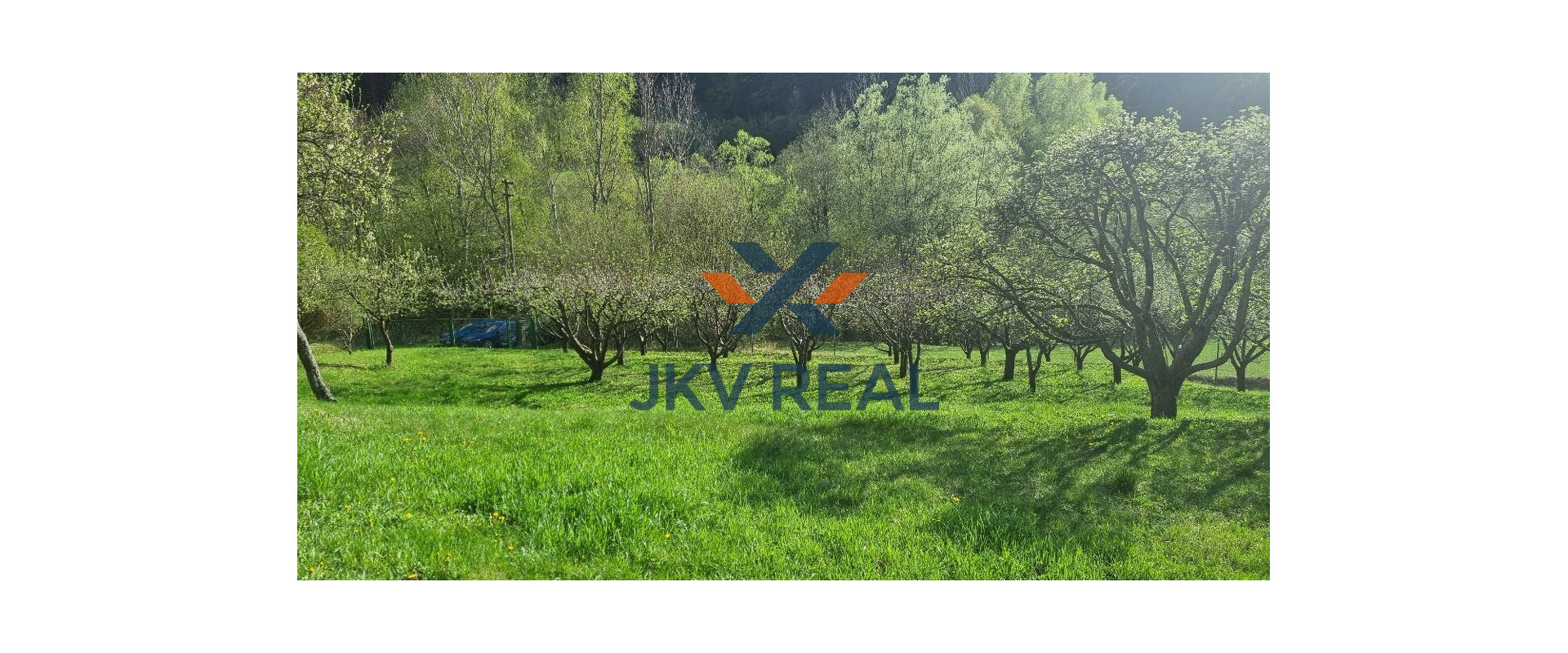 Na predaj rekreačná chata s veľkým pozemkom.