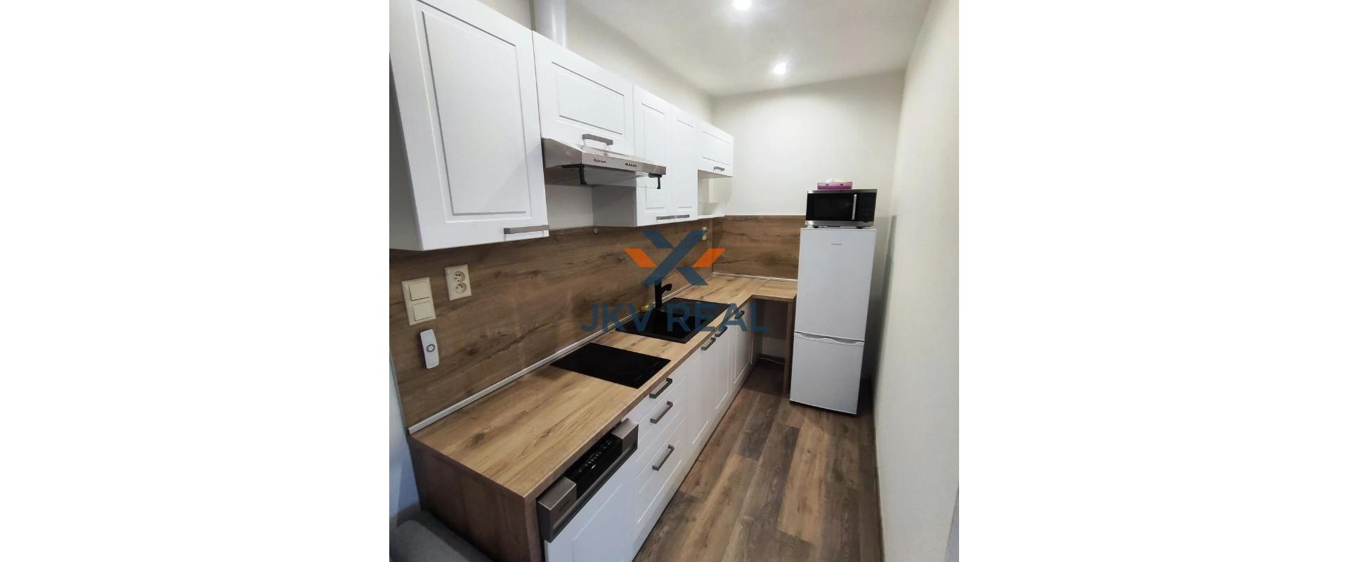 Luxusný Byt v nadstavbe historickej budovy, Prešov