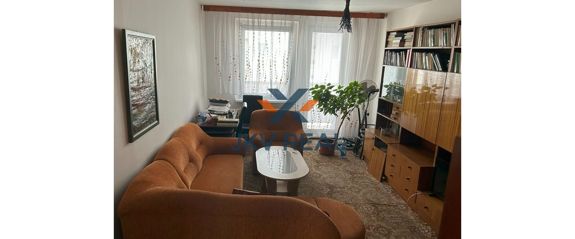 3-izbový byt, vo výbornej lokalite, s dvoma balkónmi