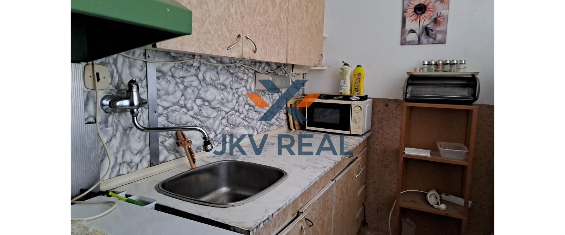 3-izbový byt, vo výbornej lokalite, s dvoma balkónmi