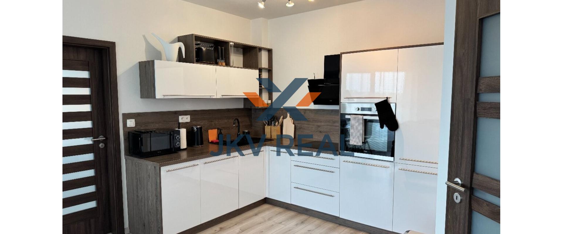 Na prenájom: Moderný 2-izbový byt v Senec Gardens