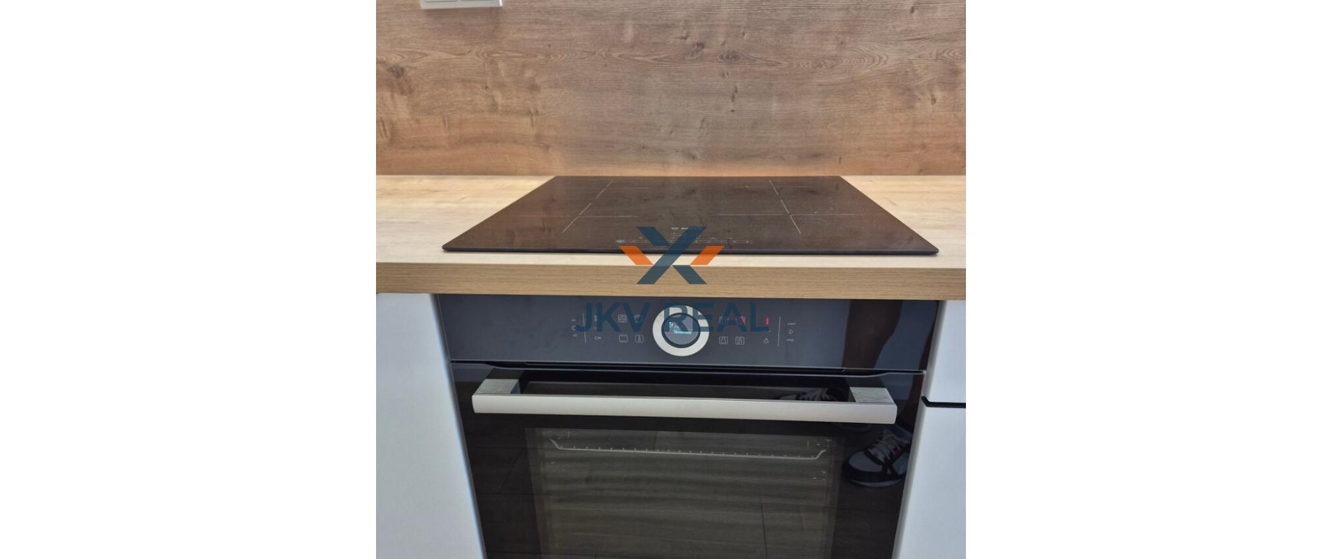 Na prenájom: Priestranný 2-izbový byt v Ružinove, ul. Andreja Mráza