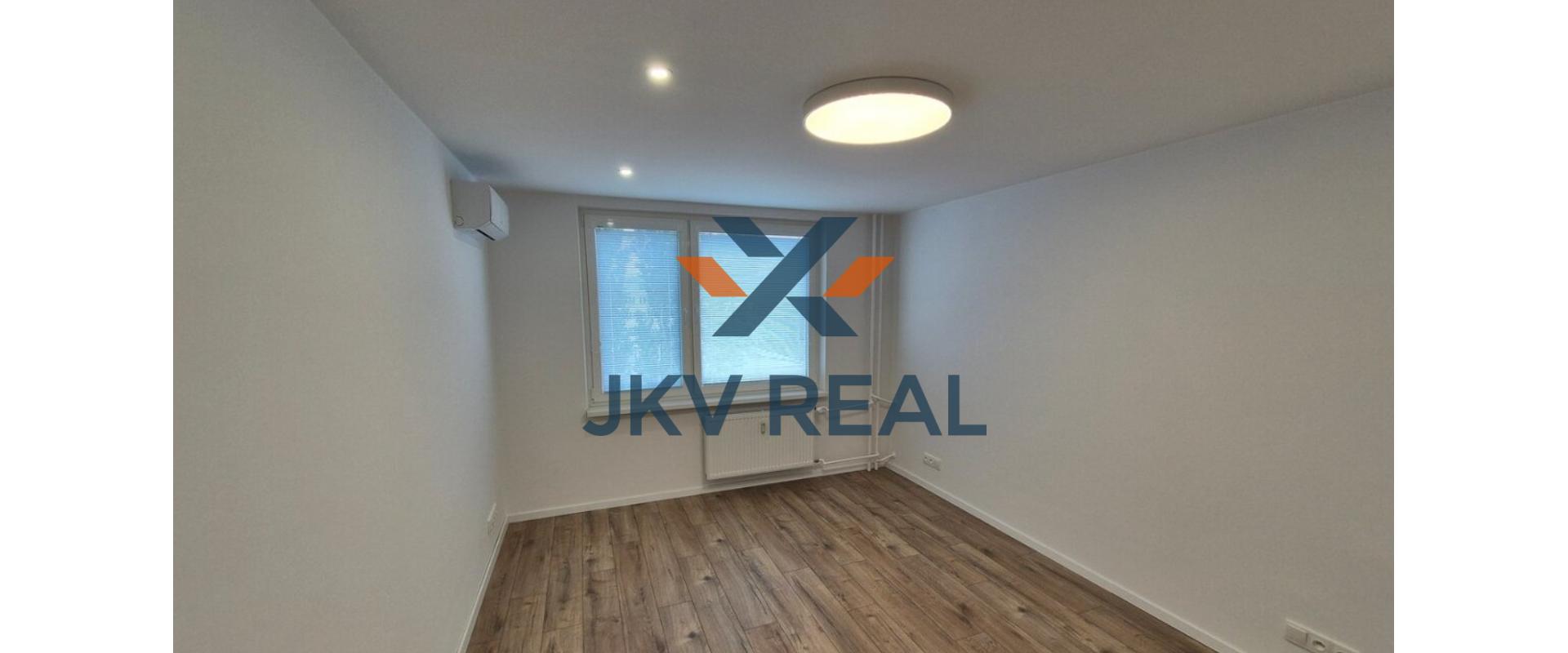 Na prenájom: Priestranný 2-izbový byt v Ružinove, ul. Andreja Mráza