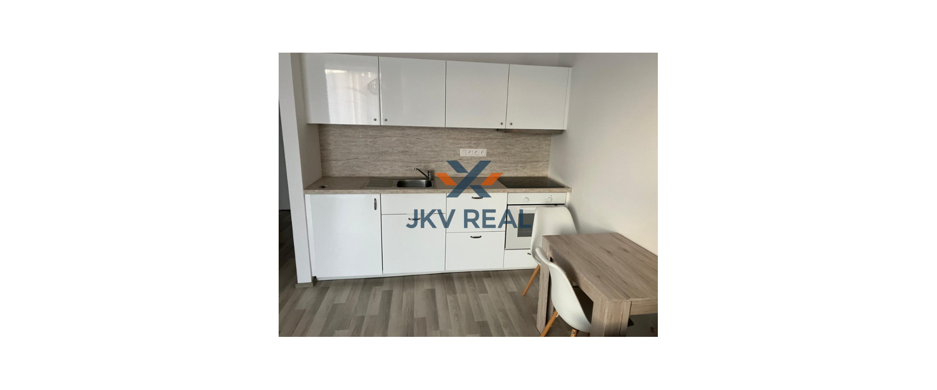 Na prenájom 1 izbový byt v Devínskej Novej Vsi