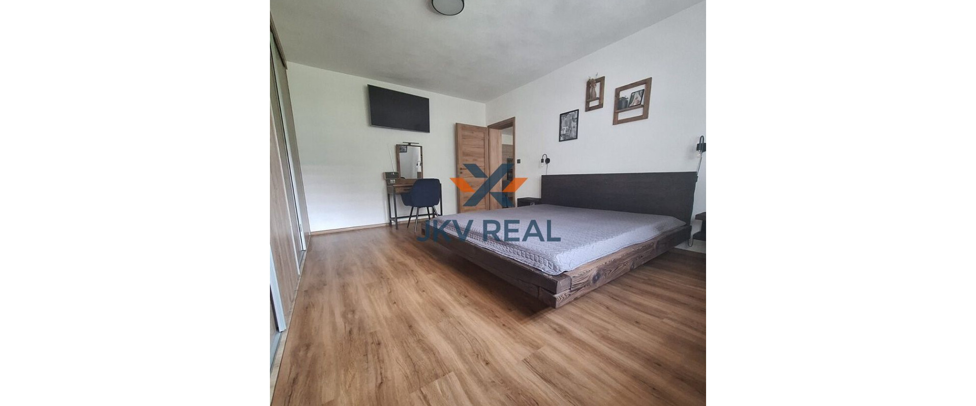 Na predaj pekný 3-izbový byt v Trenčianskych Tepliciach