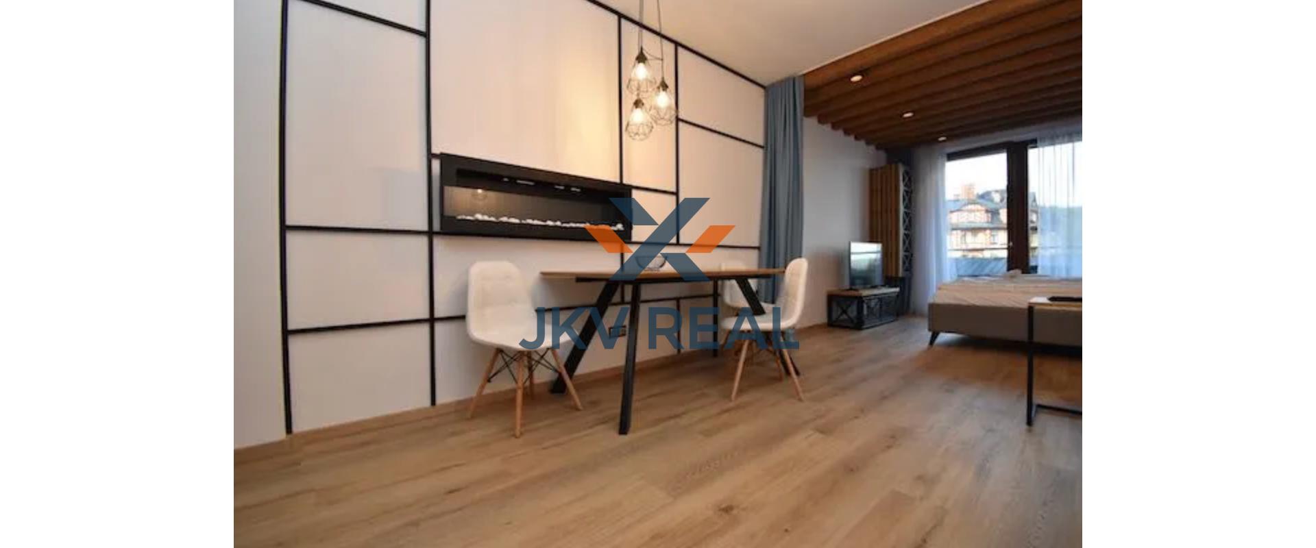 JKVreal ponúka na predaj nadštandardný apartmán v prestížnom rezorte Hrebienok Resort II – priamo v srdci Starého Smokovca