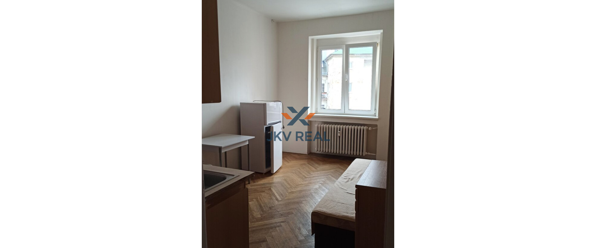 JKVreal ponúka na predaj 2 garsónky ako celok – Dunajská ulica, Staré Mesto, Bratislava