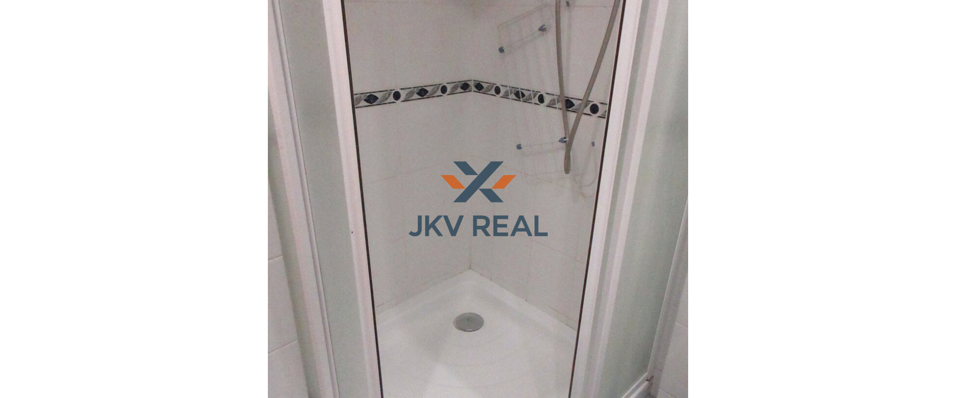 JKVreal ponúka na predaj 2 garsónky ako celok – Dunajská ulica, Staré Mesto, Bratislava