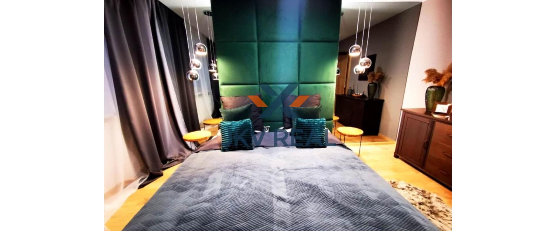 Nadherný luxusný 2 a pol izb. byt na prenájom v centre PD