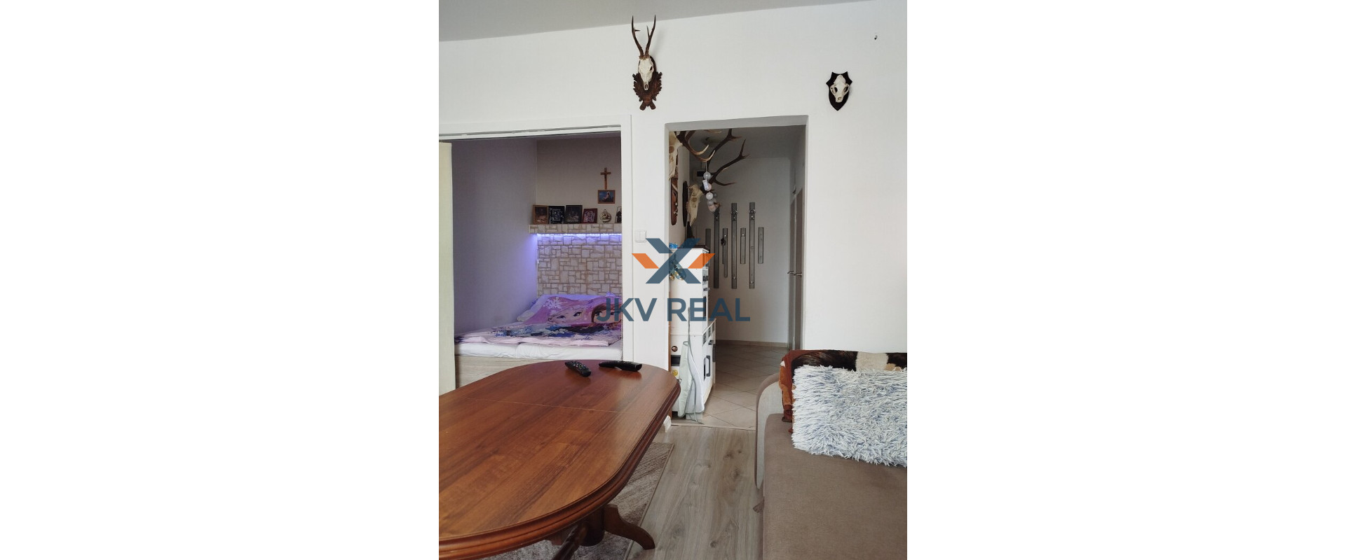 Predám priestranný 2,5-izbový byt na sídlisku Mier, Spišská Nová Ves