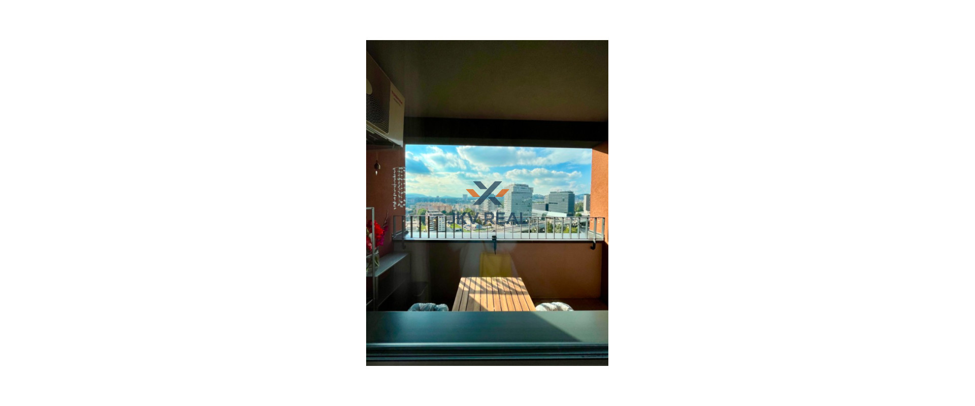 2 izbový nadštandartne vybavený byt na PRENÁJOM v novostavbe Fuxova, Bratislava- Petržalka