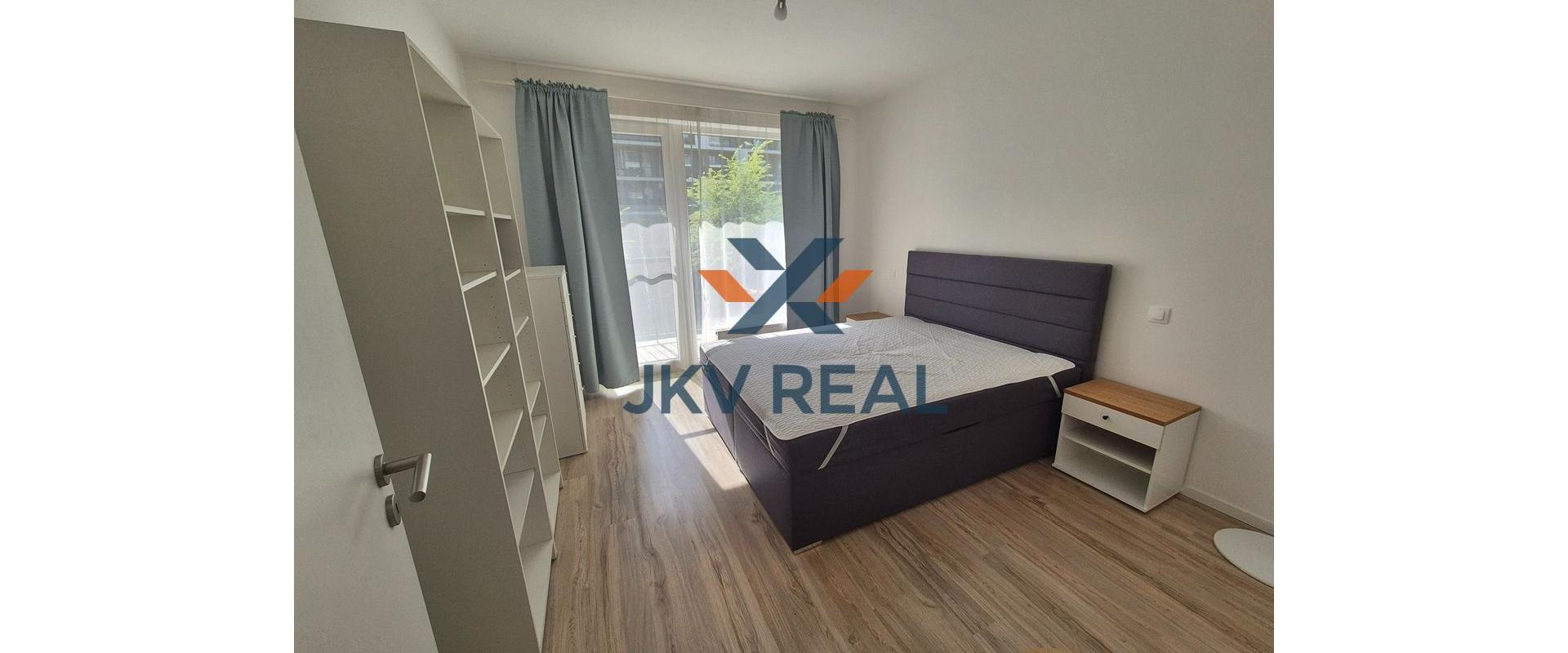 PRENAJATÝ! KLIMATIZOVANÝ 2-IZB.BYT + LOGGIA + GARÁŽ V NOVOSTAVBE V PETRŽALKE