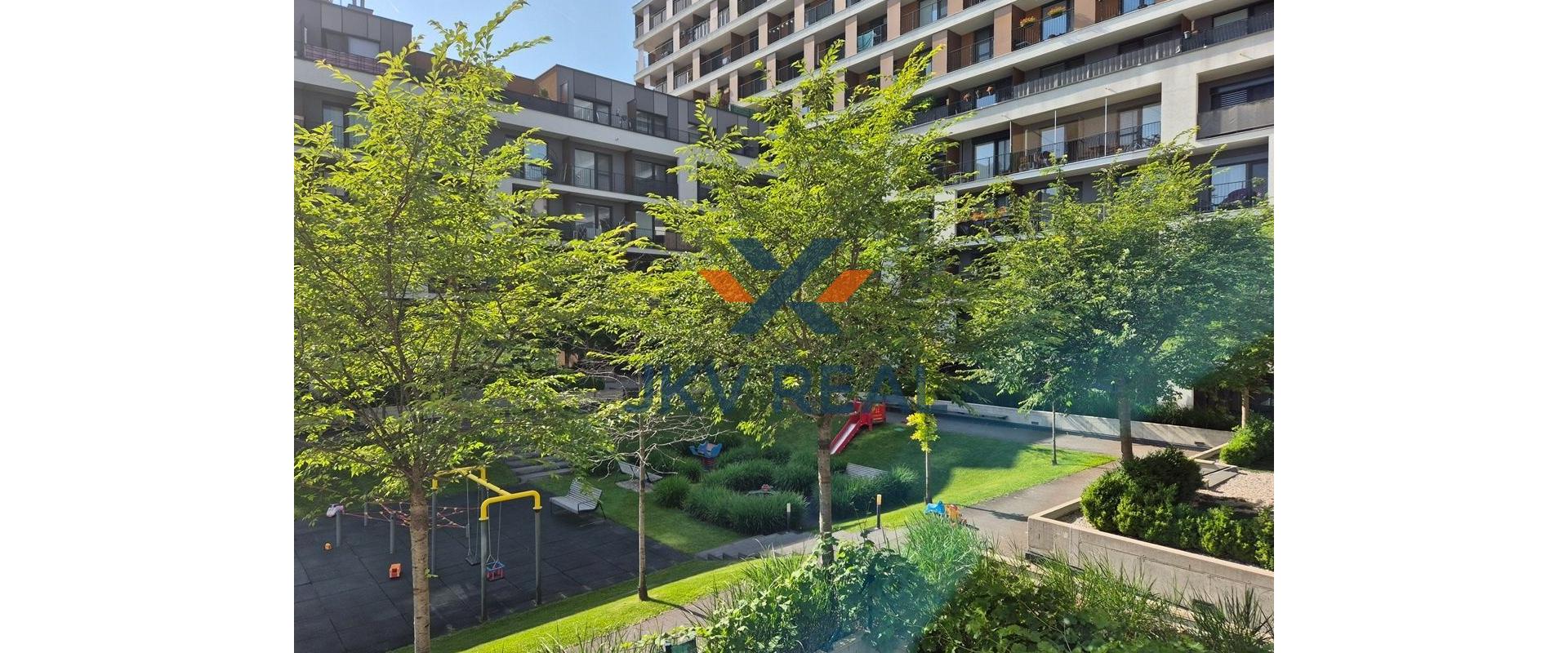 PRENAJATÝ! KLIMATIZOVANÝ 2-IZB.BYT + LOGGIA + GARÁŽ V NOVOSTAVBE V PETRŽALKE