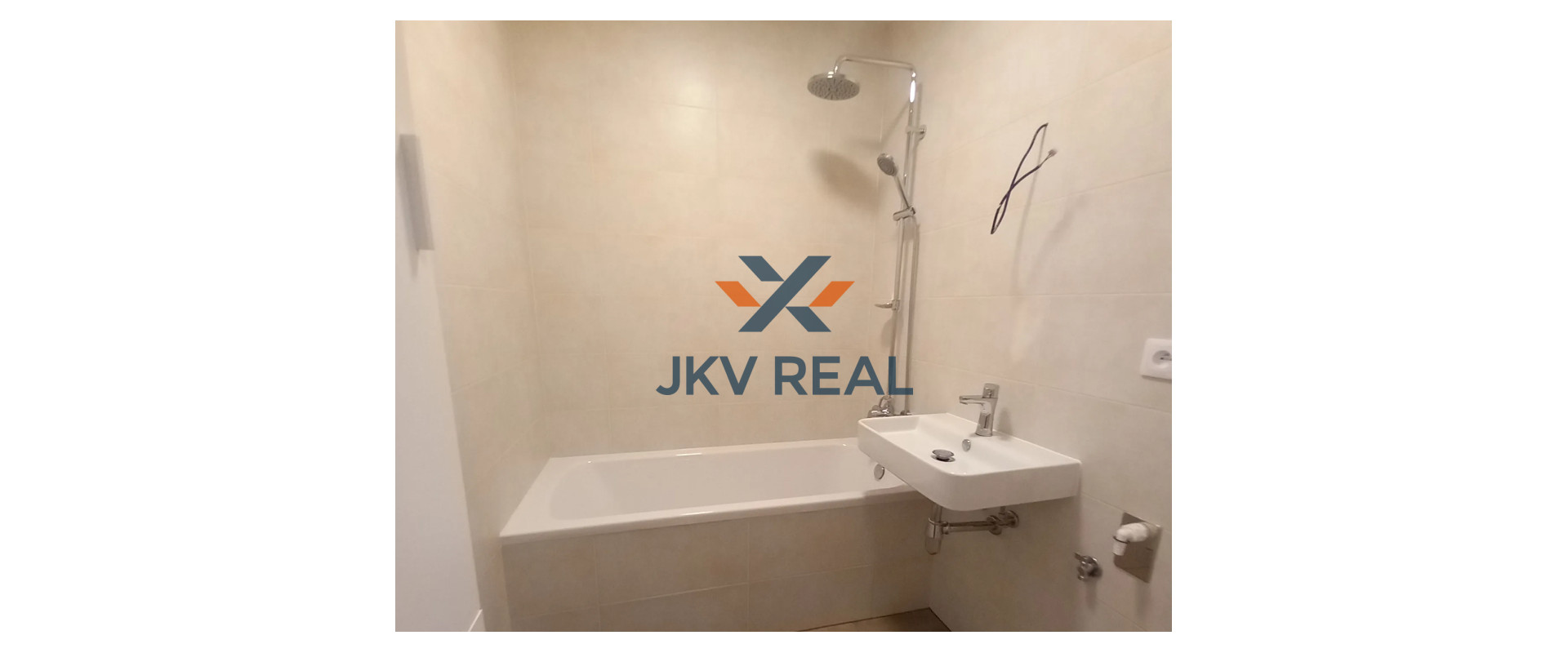 Na predaj 3 izbový byt v Devínskej Novej Vsi na ulici Milana Marečka